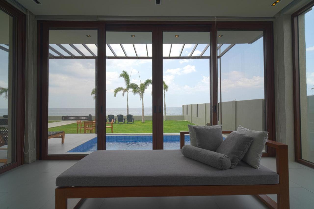 Araya Beach Casas Батангас Экстерьер фото