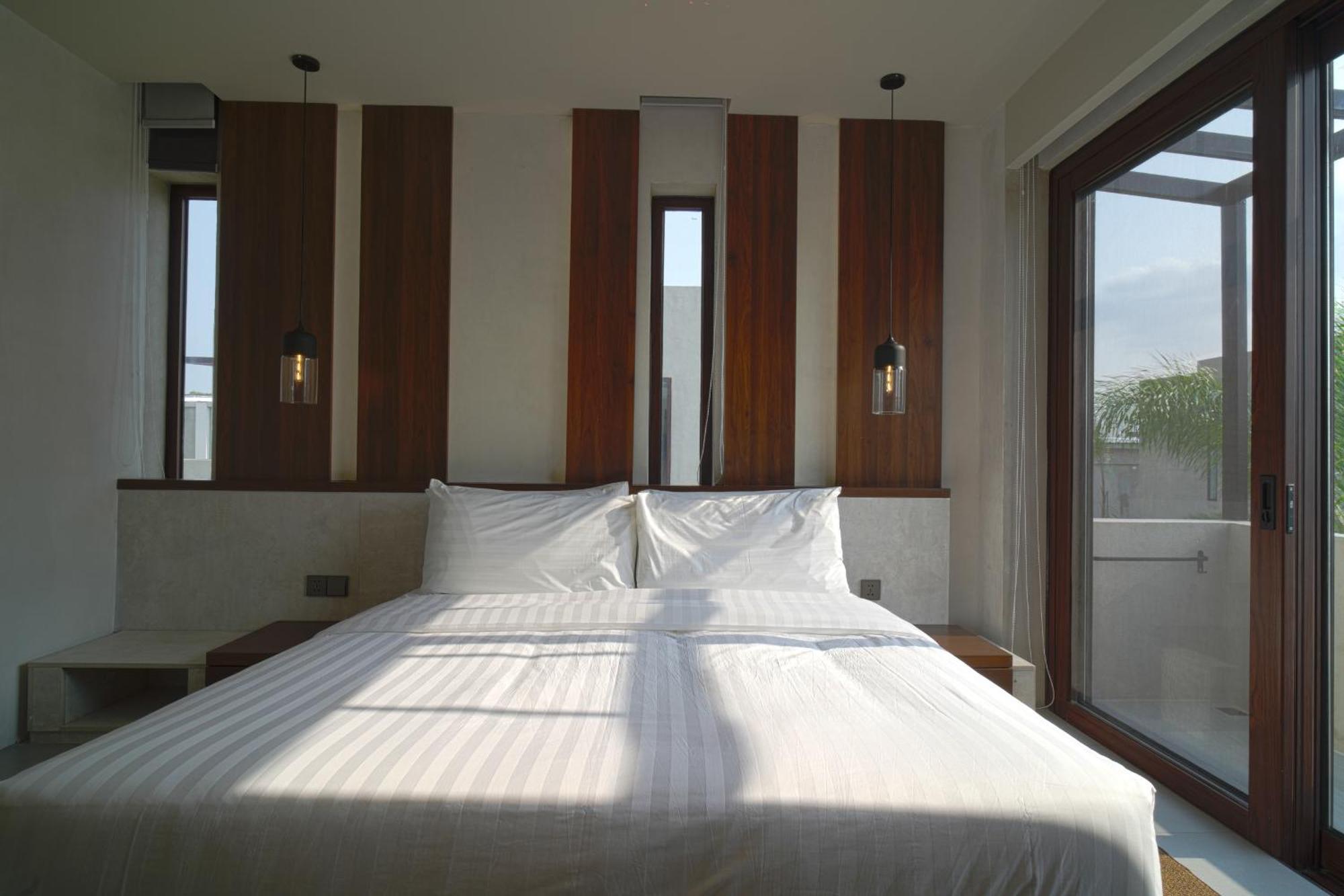 Araya Beach Casas Батангас Экстерьер фото