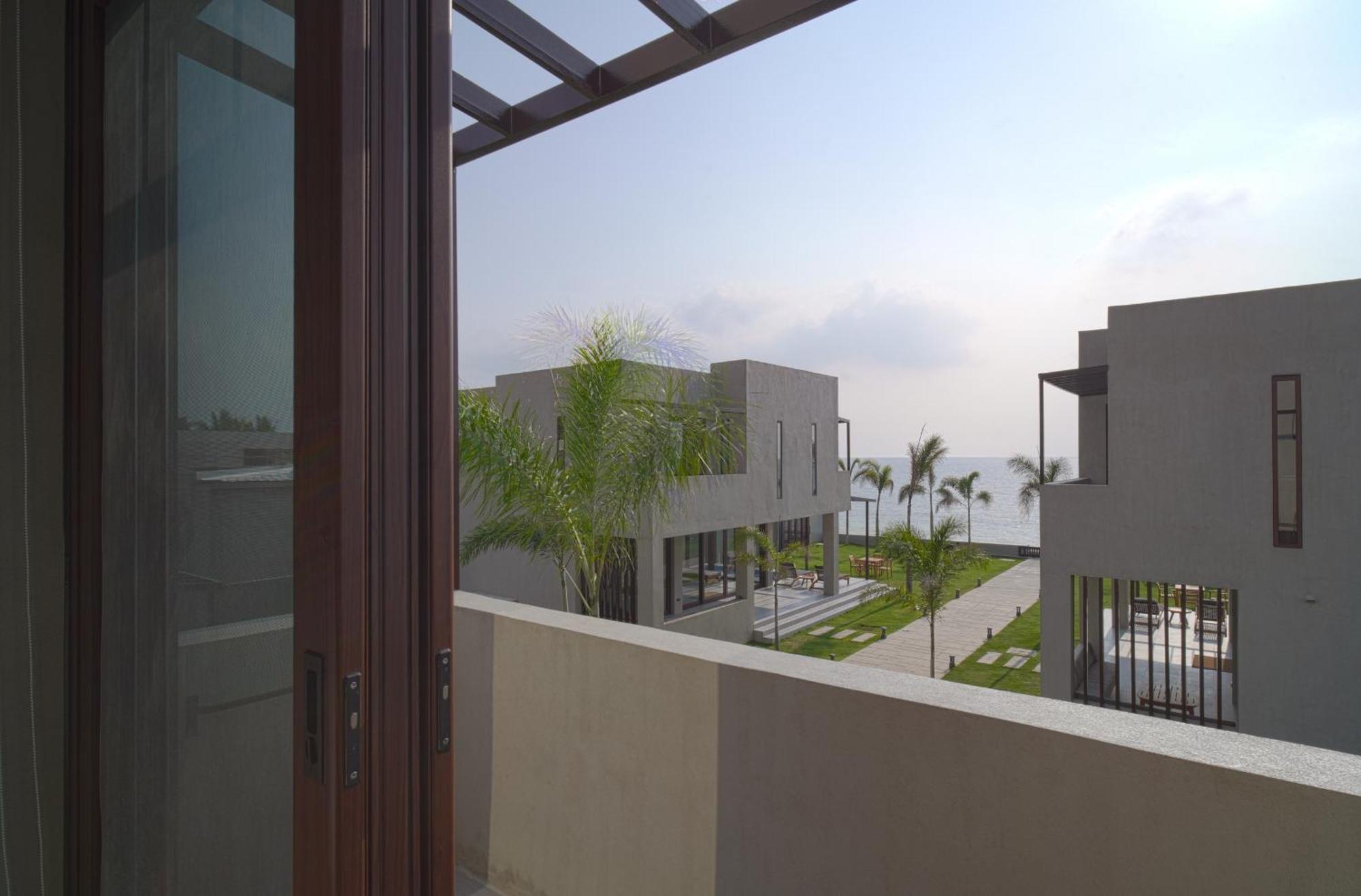 Araya Beach Casas Батангас Экстерьер фото